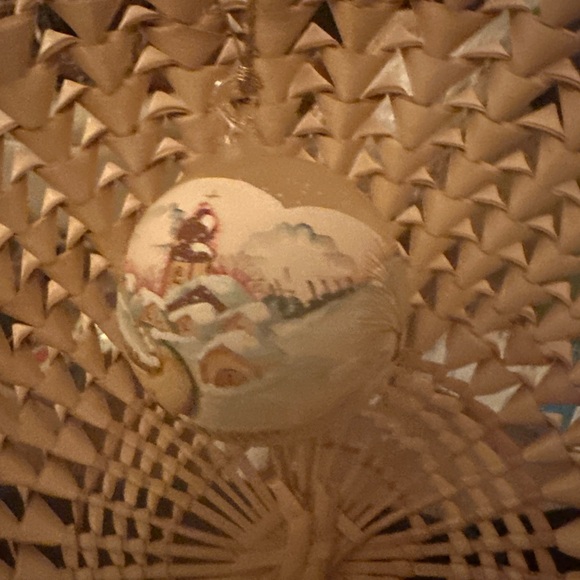 Exquisite Handpainted Glass Ornament Snow Scene BRONNER'S CHRISTmas WONDERLAND - Picture 14 of 16